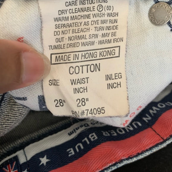 Vintage Coogi Jean Shorts, size 0 - Picture 7 of 7